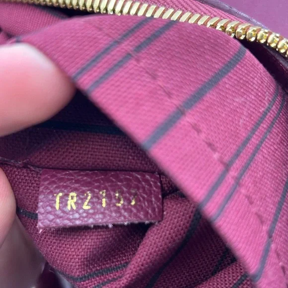 LOUIS VUITTON Empreinte Petillante Clutch Aurore - Picture 10 of 10